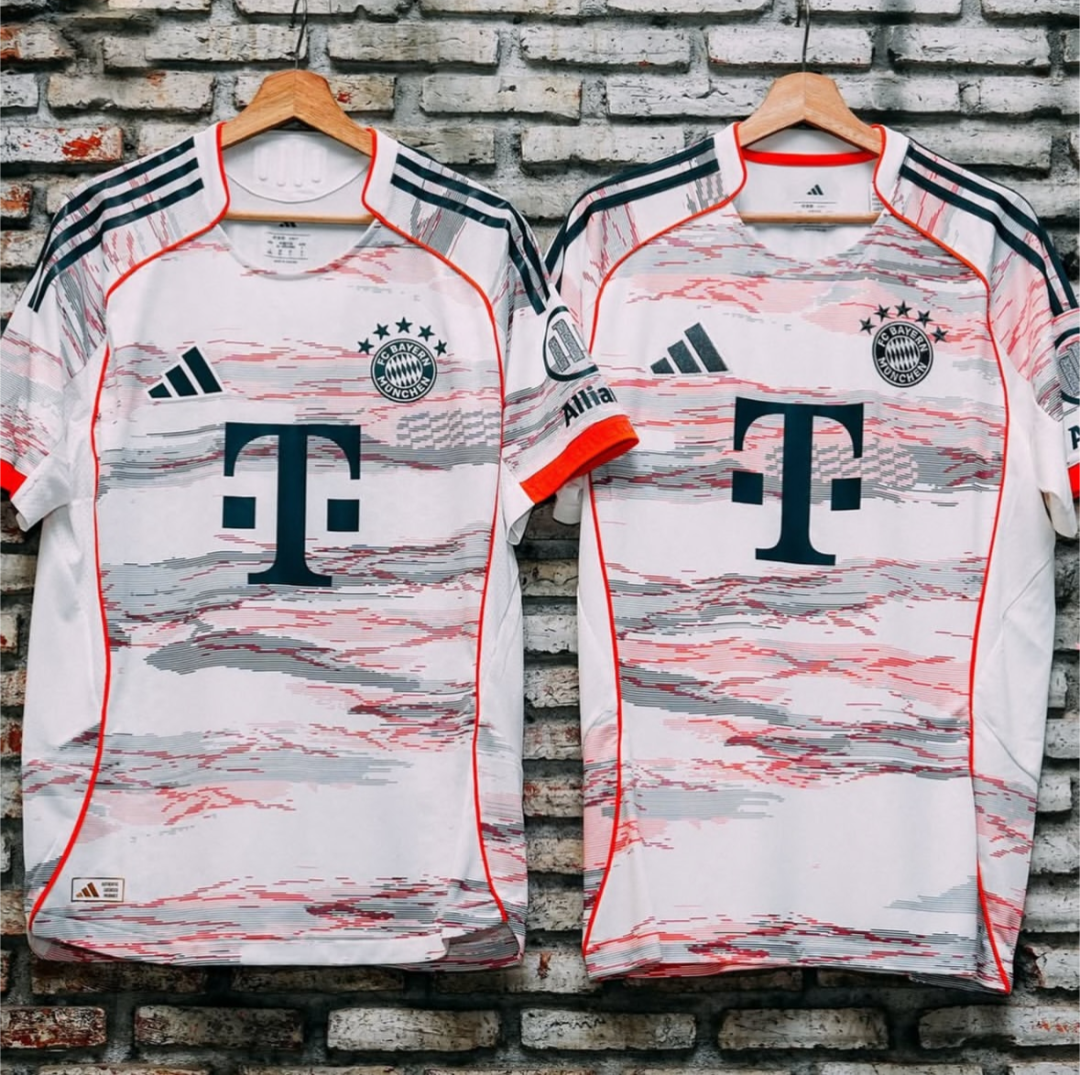 Maillot extérieur Bayern München 2025-2026 (Version Européenne)