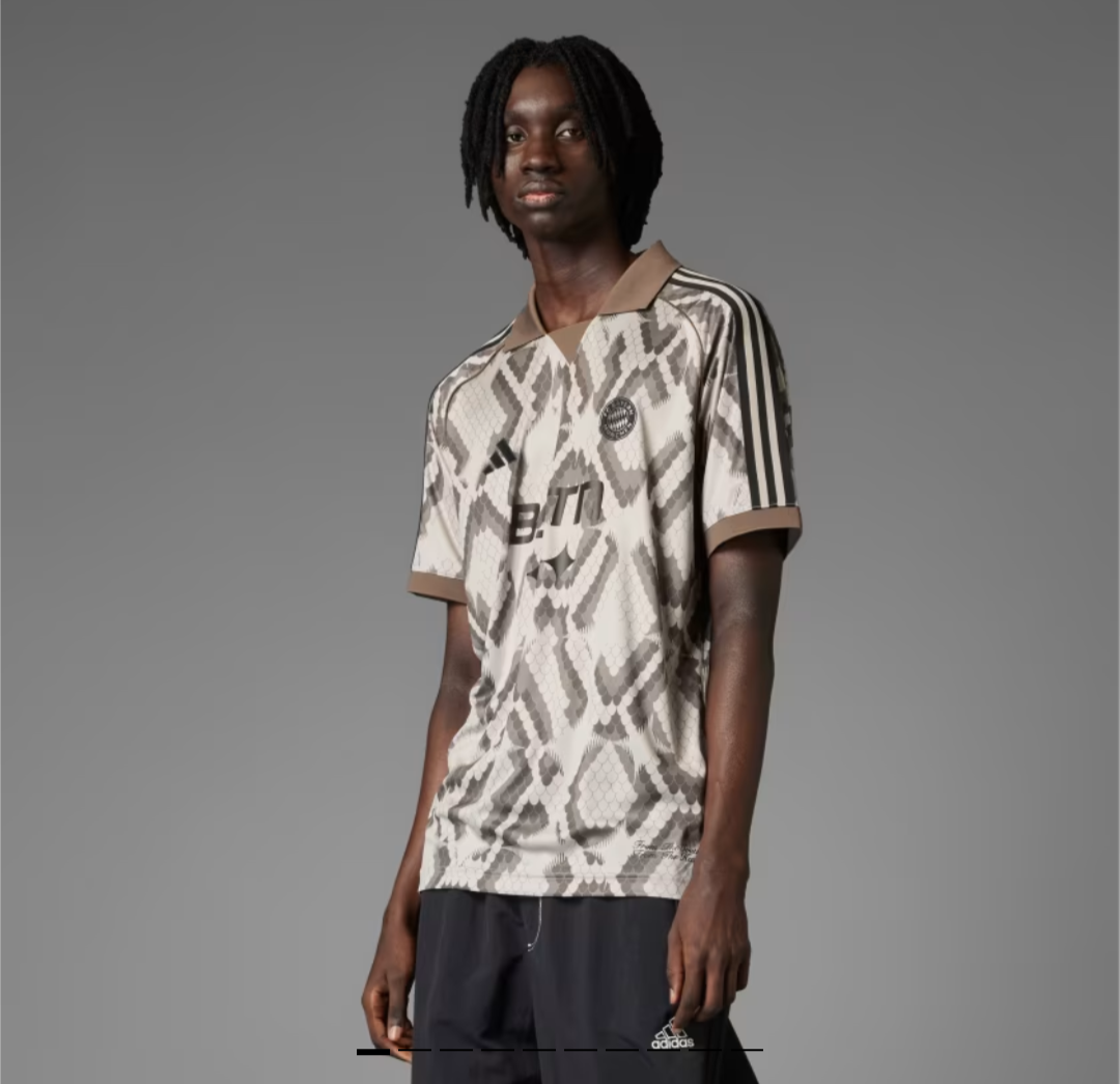 Maillot  de Bayern Munich 2025-2026 (Version Européenne)