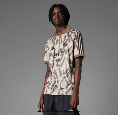 Maillot  de Bayern Munich 2025-2026 (Version Européenne)