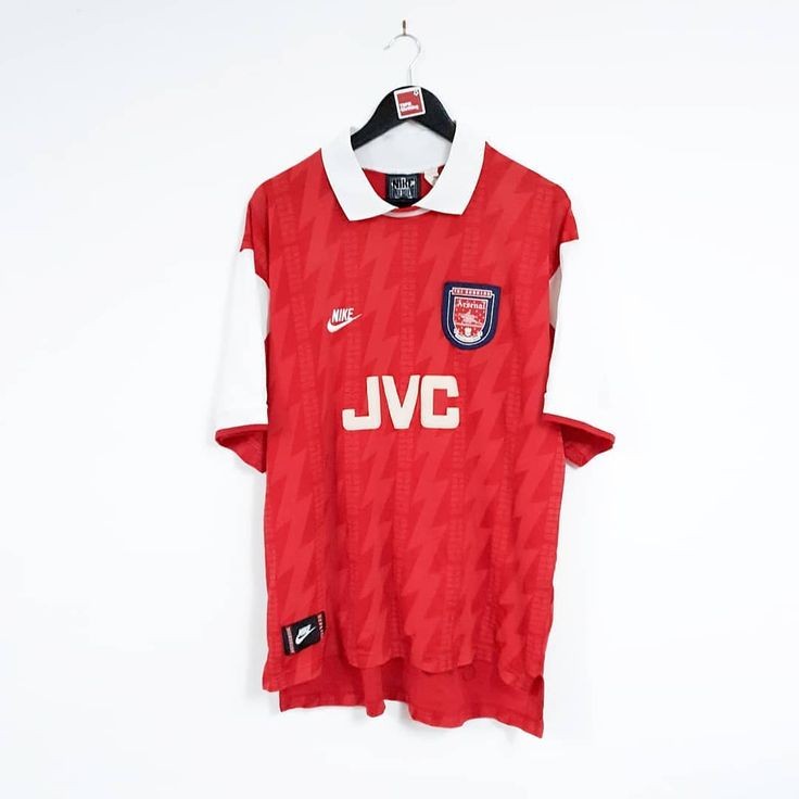Maillot vintage d'Arsenal (Version Européenne)