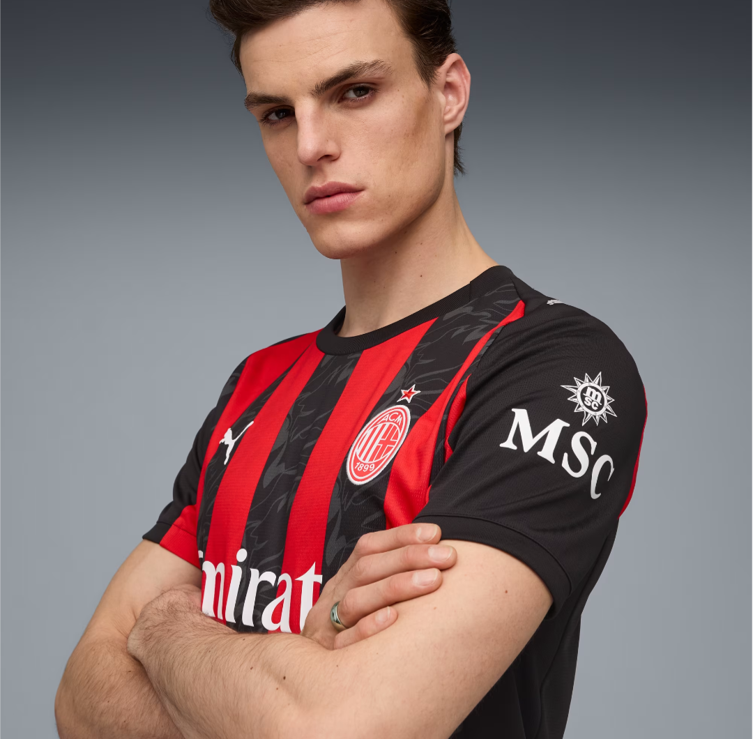 Maillot domicile d'Ac Milan 2025-2026 (Version Européenne)