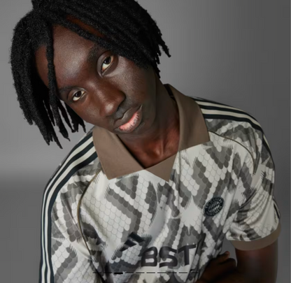 Maillot  de Bayern Munich 2025-2026 (Version Européenne)